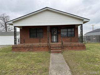 1516-1518 Ward Avenue, Caruthersville, MO 63830