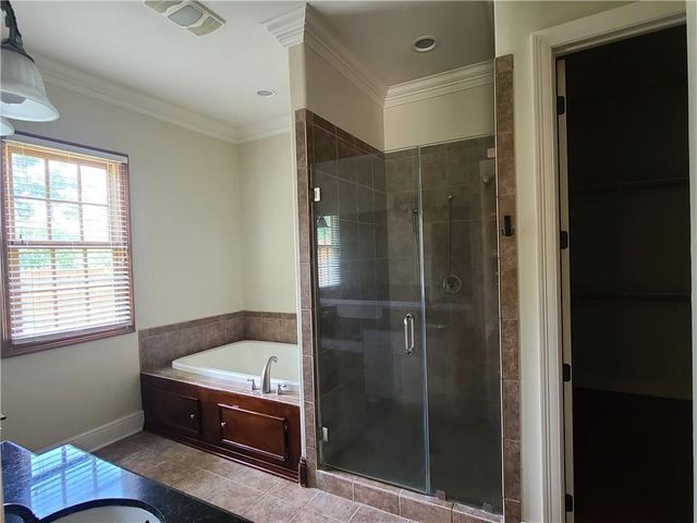 5989 STONEGATE Drive, Alexandria, LA 71303