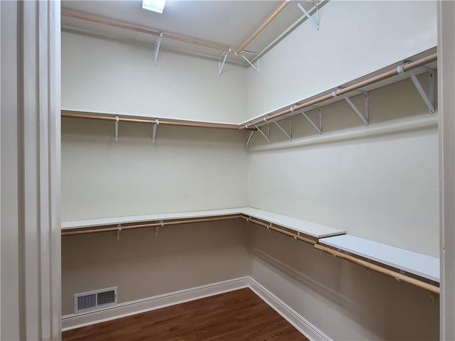 5989 STONEGATE Drive, Alexandria, LA 71303