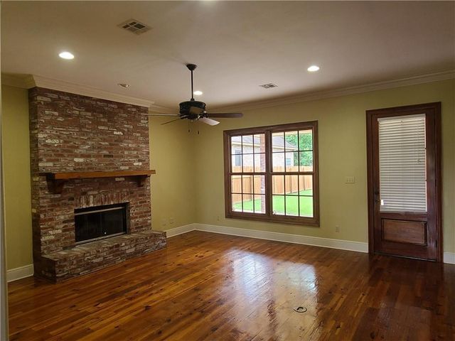 5989 STONEGATE Drive, Alexandria, LA 71303