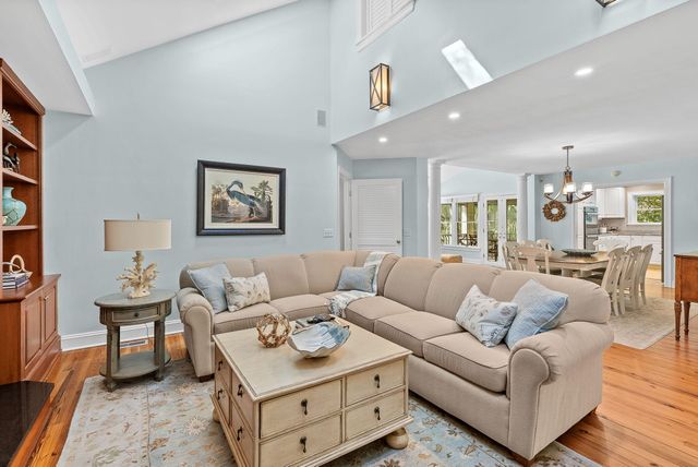 50 Crested Flycatcher, Kiawah Island, SC 29455