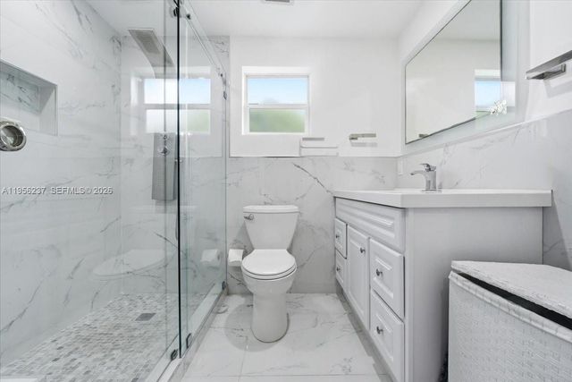 3554 SW 26th St, Miami, FL 33133