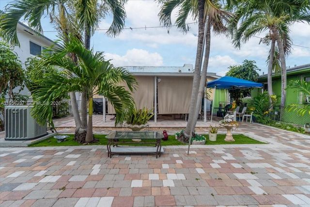 3554 SW 26th St, Miami, FL 33133