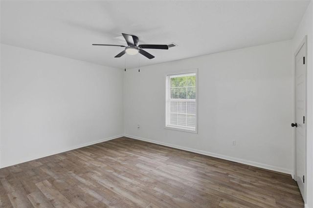 606 W 2nd Street, Iowa, LA 70647