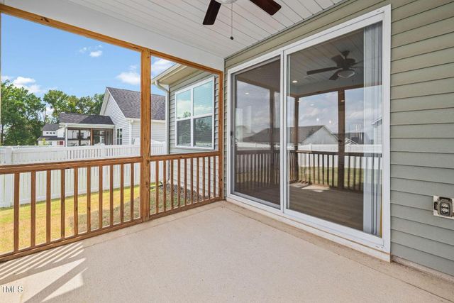 65 Hartford Lane, Fuquay Varina, NC 27526