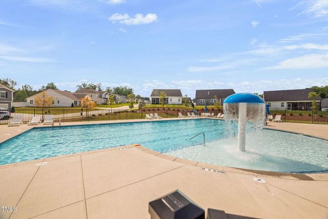 65 Hartford Lane, Fuquay Varina, NC 27526