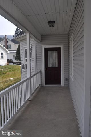 310 E CENTER ST, Millersburg, PA 17061