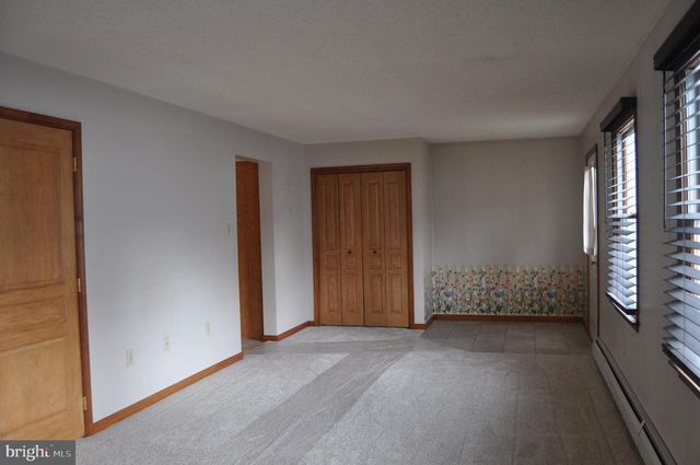 310 E CENTER ST, Millersburg, PA 17061