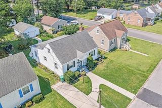 221 Wright Ave, Colonial Heights, VA 23834