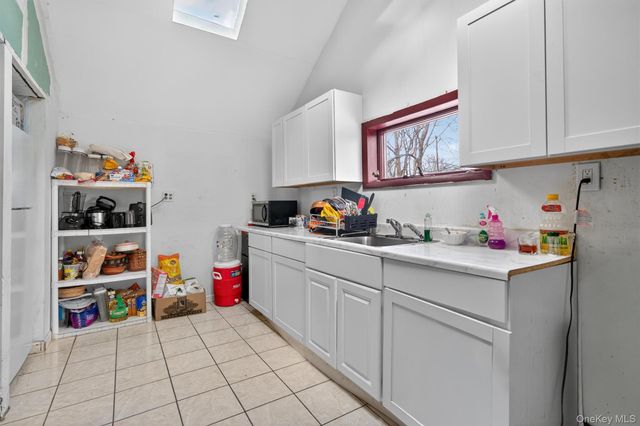 155 Huckleberry Turnpike, Wallkill, NY 12589