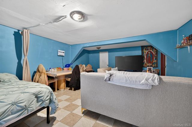 155 Huckleberry Turnpike, Wallkill, NY 12589