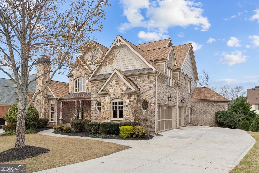2302 Walkers Glen Lane, Buford, GA 30519 — photo 2
