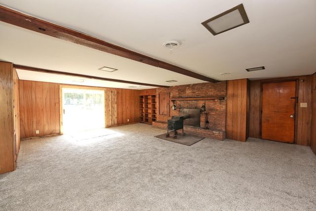 14499 Wooster Road, Mount Vernon, OH 43050