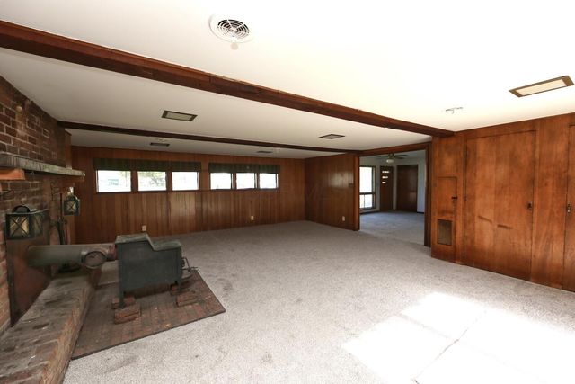 14499 Wooster Road, Mount Vernon, OH 43050