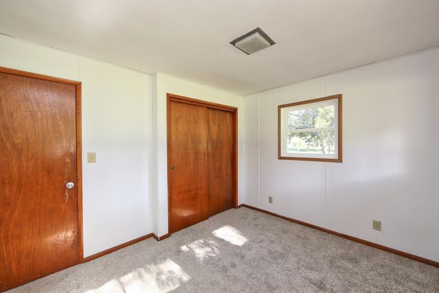 14499 Wooster Road, Mount Vernon, OH 43050