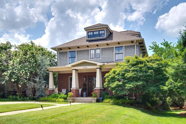 1911 Beechwood Ave, Nashville, TN 37212