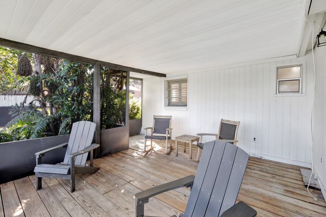 3019 N 57th Drive, Hollywood, FL 33021