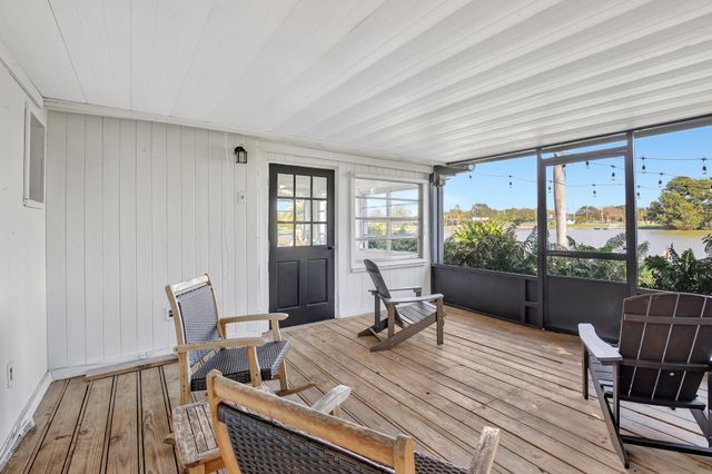 3019 N 57th Drive, Hollywood, FL 33021