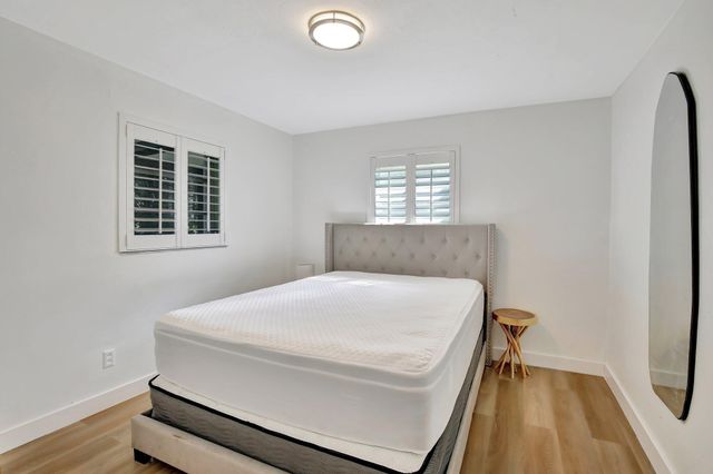 3019 N 57th Drive, Hollywood, FL 33021