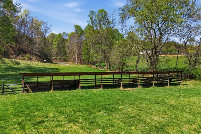 853 Caler Road, Brasstown, NC 28902