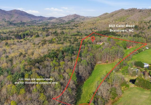 853 Caler Road, Brasstown, NC 28902
