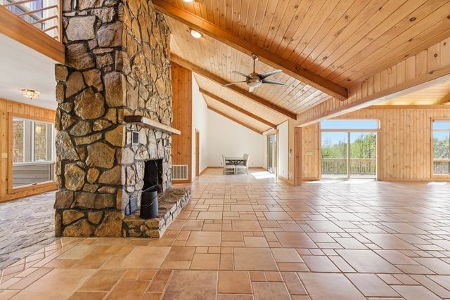 853 Caler Road, Brasstown, NC 28902