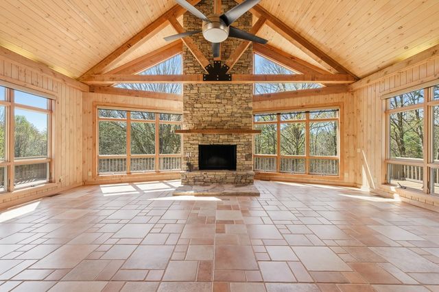 853 Caler Road, Brasstown, NC 28902