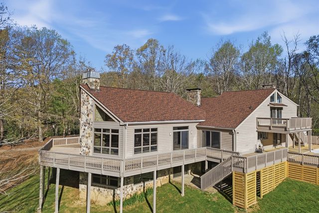 853 Caler Road, Brasstown, NC 28902