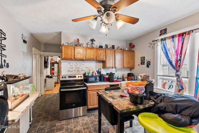 331 7th Avenue, Troy, NY 12182