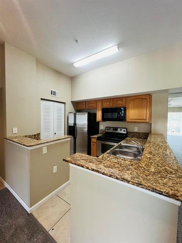 281 SW Palm Drive 201, Port St. Lucie, FL 34986