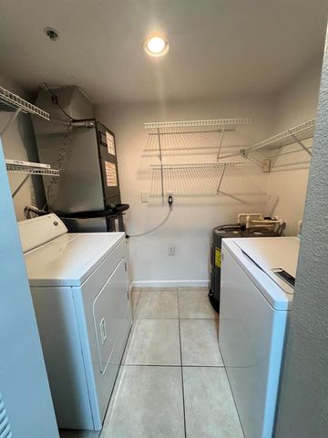 281 SW Palm Drive 201, Port St. Lucie, FL 34986