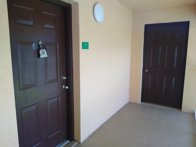 281 SW Palm Drive 201, Port St. Lucie, FL 34986