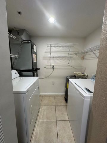 281 SW Palm Drive 201, Port St. Lucie, FL 34986