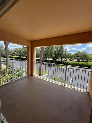 281 SW Palm Drive 201, Port St. Lucie, FL 34986