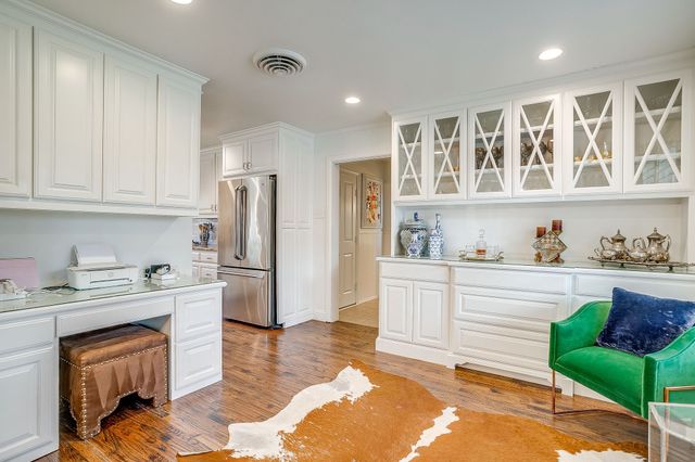 3772 Arroyo Road, Fort Worth, TX 76109