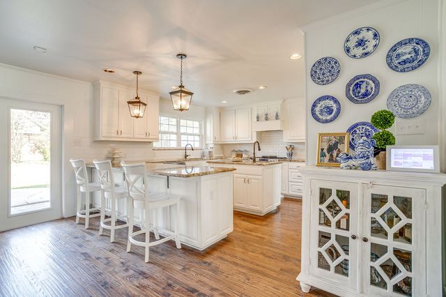 3772 Arroyo Road, Fort Worth, TX 76109