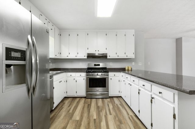 3255 Alvaton Road, Gay, GA 30218