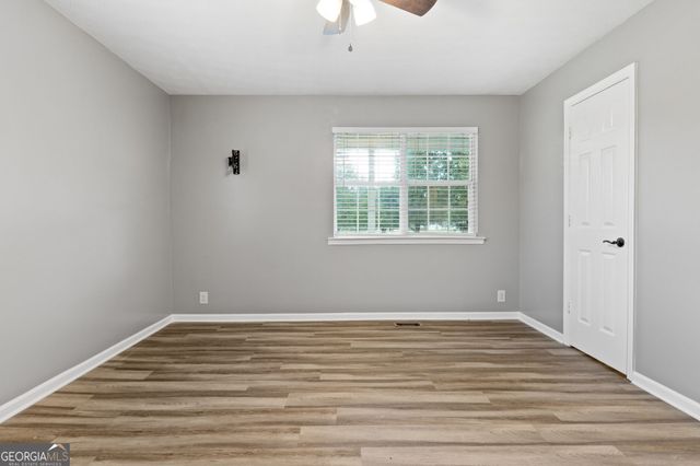 3255 Alvaton Road, Gay, GA 30218