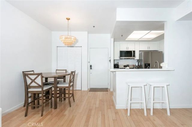 19350 Sherman Way 124, Reseda, CA 91335