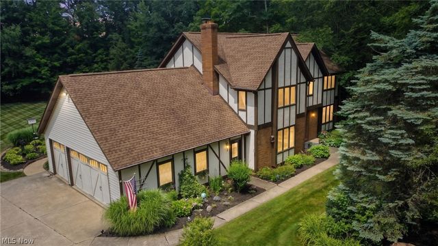 9715 Knightsbridge Lane, Concord Twp, OH 44060