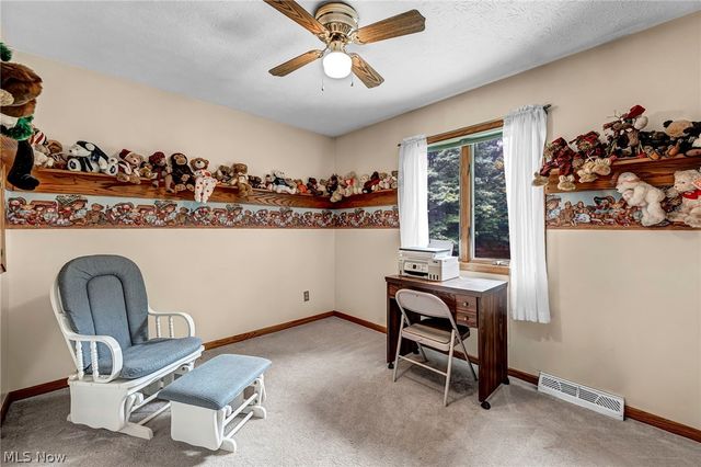 9715 Knightsbridge Lane, Concord Twp, OH 44060