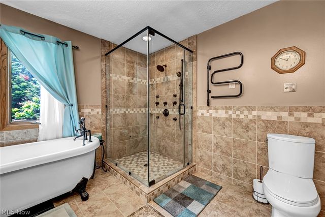 9715 Knightsbridge Lane, Concord Twp, OH 44060