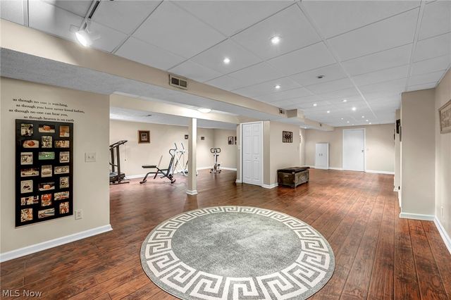 9715 Knightsbridge Lane, Concord Twp, OH 44060