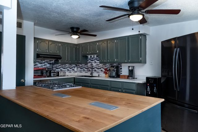 10437 CRONUS Drive, El Paso, TX 79924