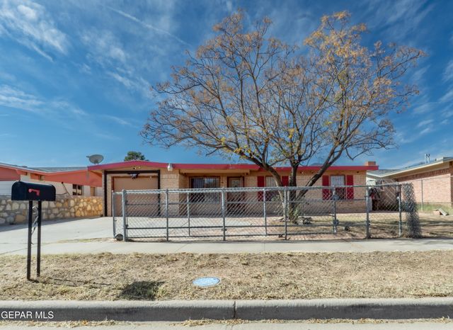 10437 CRONUS Drive, El Paso, TX 79924