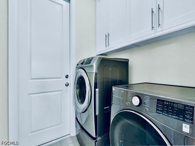 1023 Bank AVE S, Lehigh Acres, FL 33974