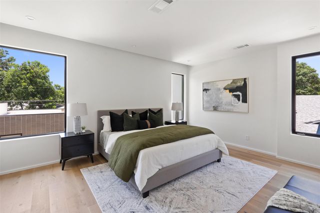 1203 Richcreek RD, Austin, TX 78757