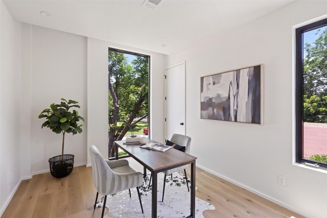 1203 Richcreek RD, Austin, TX 78757