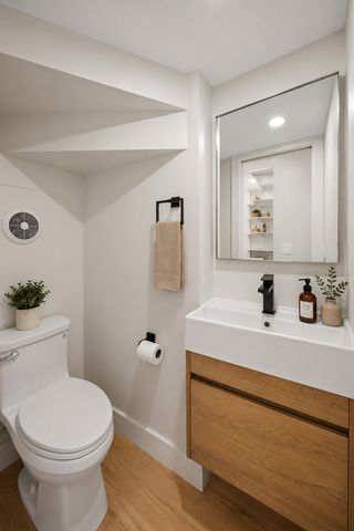 3339 N KENMORE Avenue CHHOUSE, Chicago, IL 60657