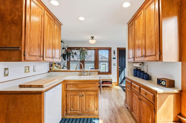 1025 Front Avenue, Saint Paul, MN 55103